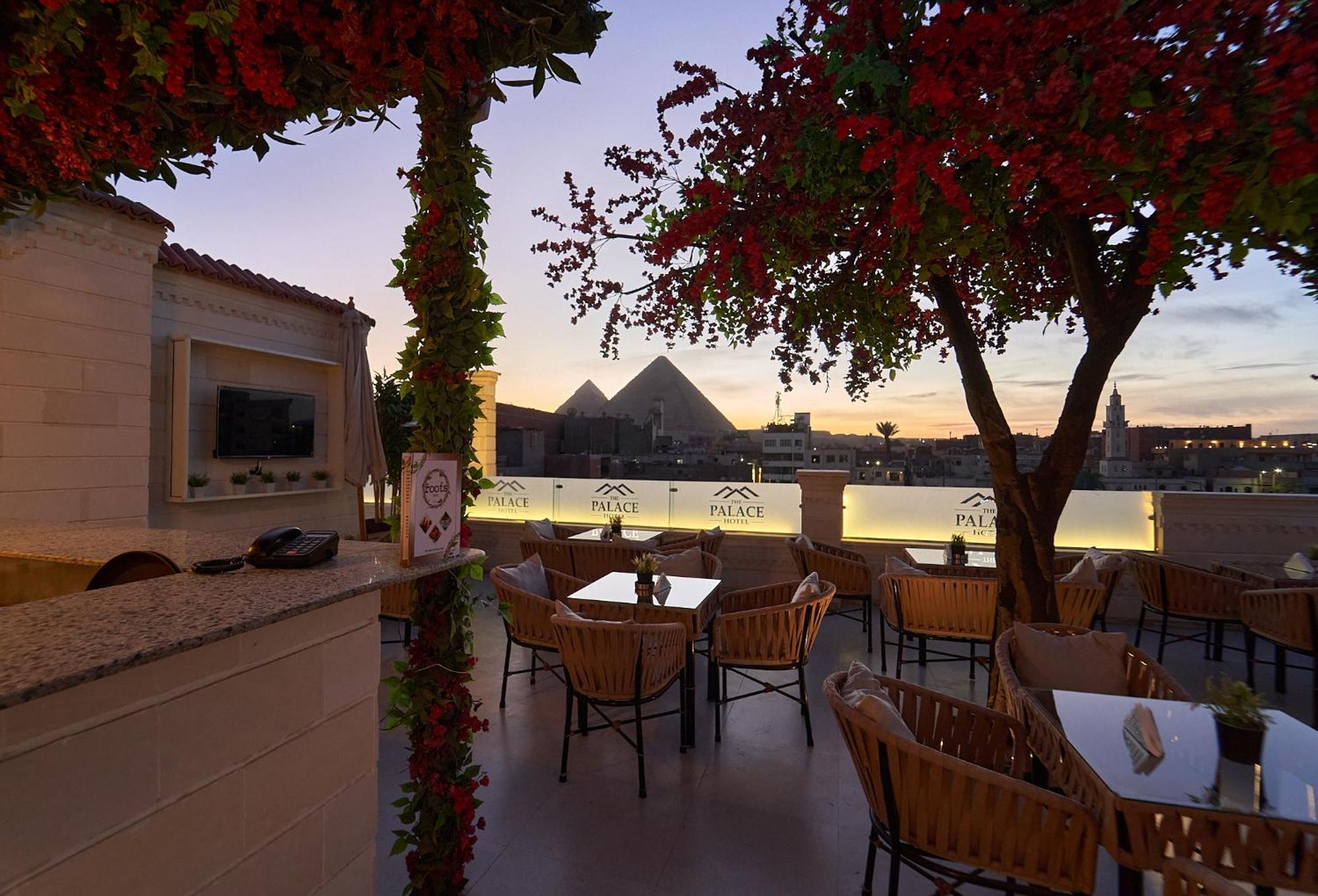 The Palace Pyramids Hotel Nazlet el-Sîsi Exterior foto