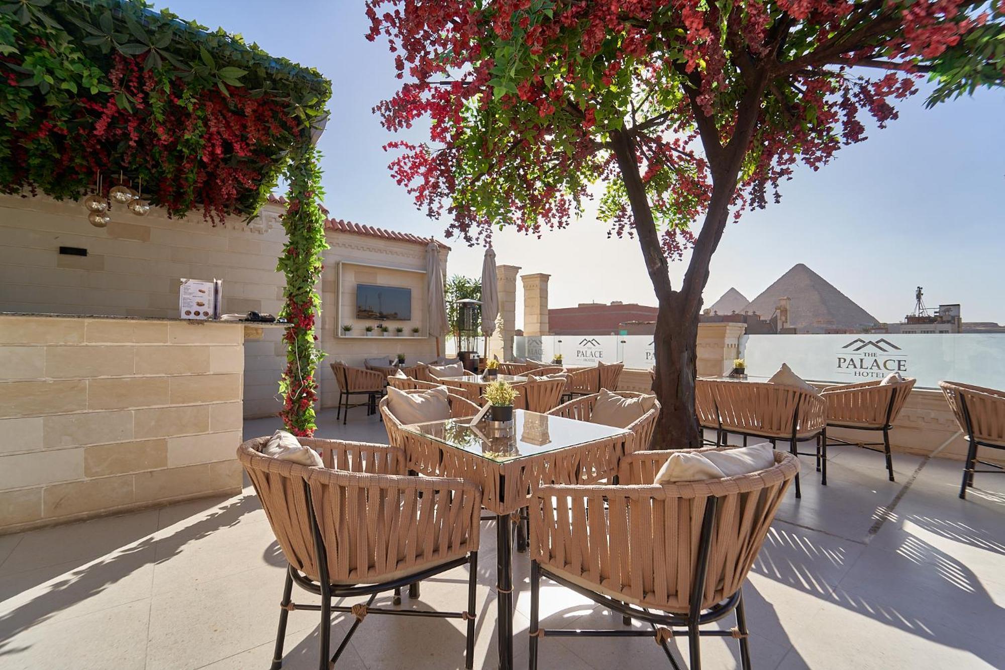The Palace Pyramids Hotel Nazlet el-Sîsi Exterior foto